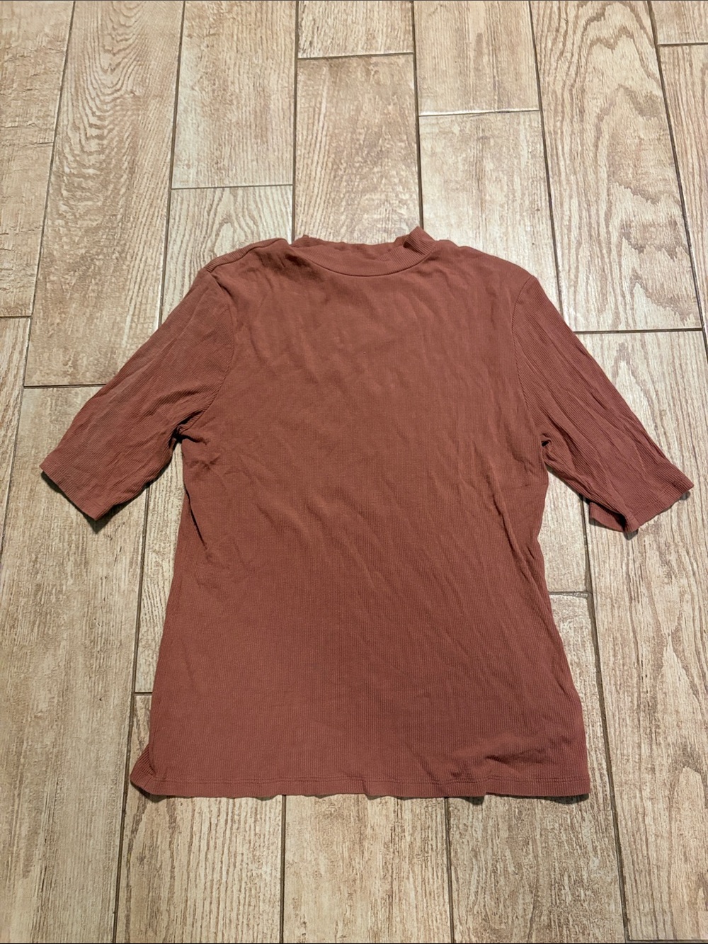 Women’s Short Sleeve Top in Rust